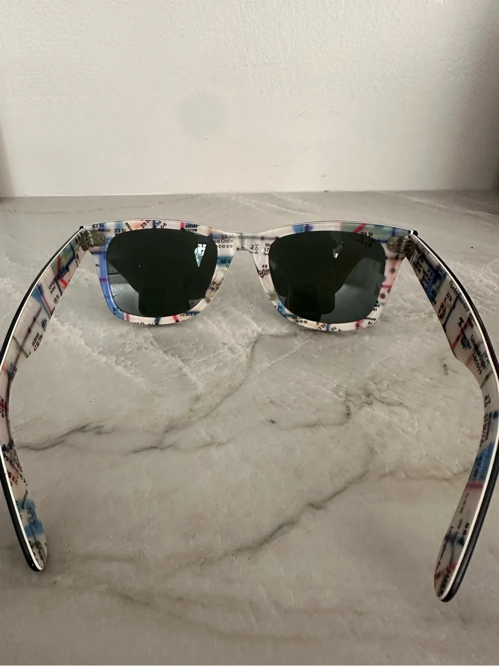 Ray-Ban Men’s Black Sunglasses with Multicolor Patterned Temples